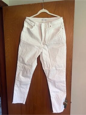 LOFT White Denim Skinny Jeans with fray  edge